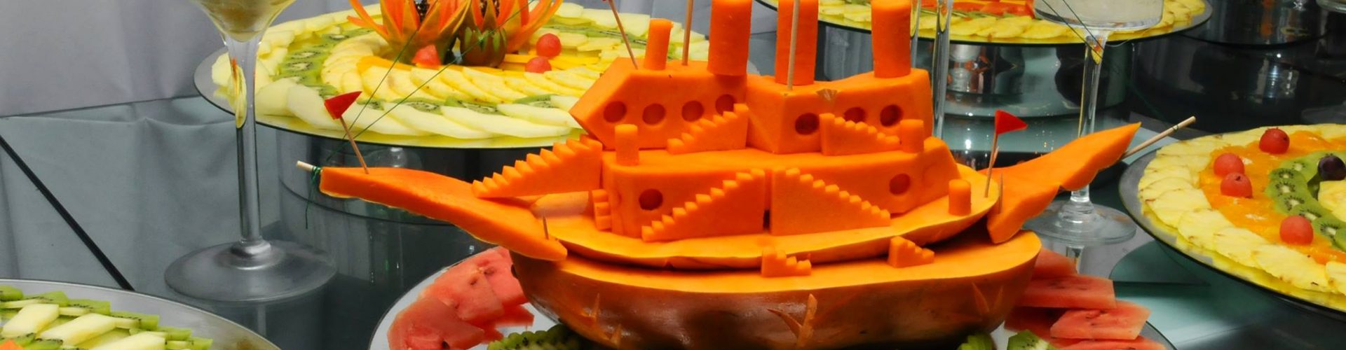 Buffet Frutas Vitor Cerqueira